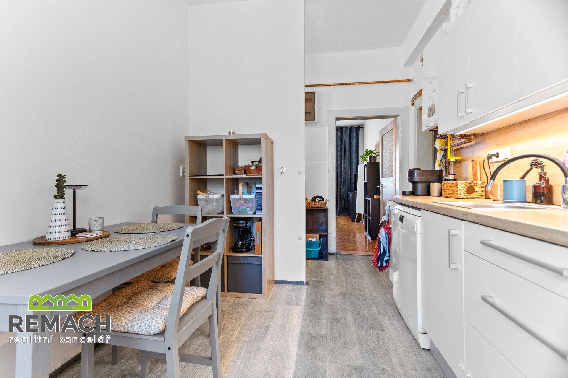Pronájem bytu 2+1 50 m² - foto 6