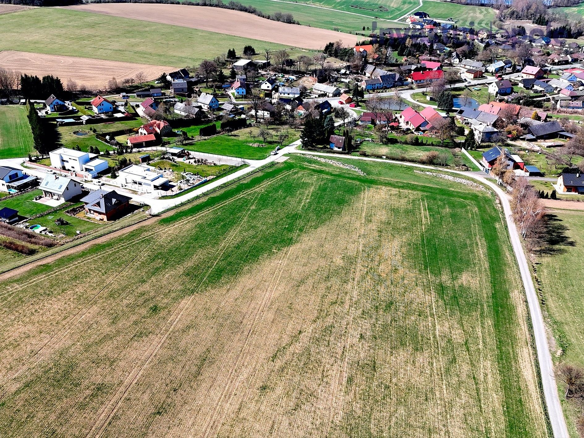Prodej pozemku 10000 m² - foto 7