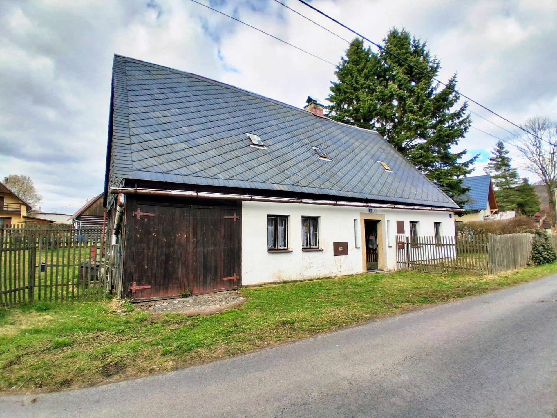 Prodej domu 160 m² - foto 1