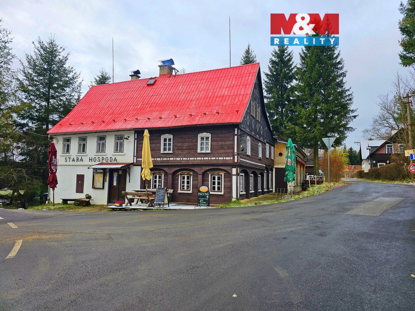Prodej komerčního prostoru 598 m² - foto 1