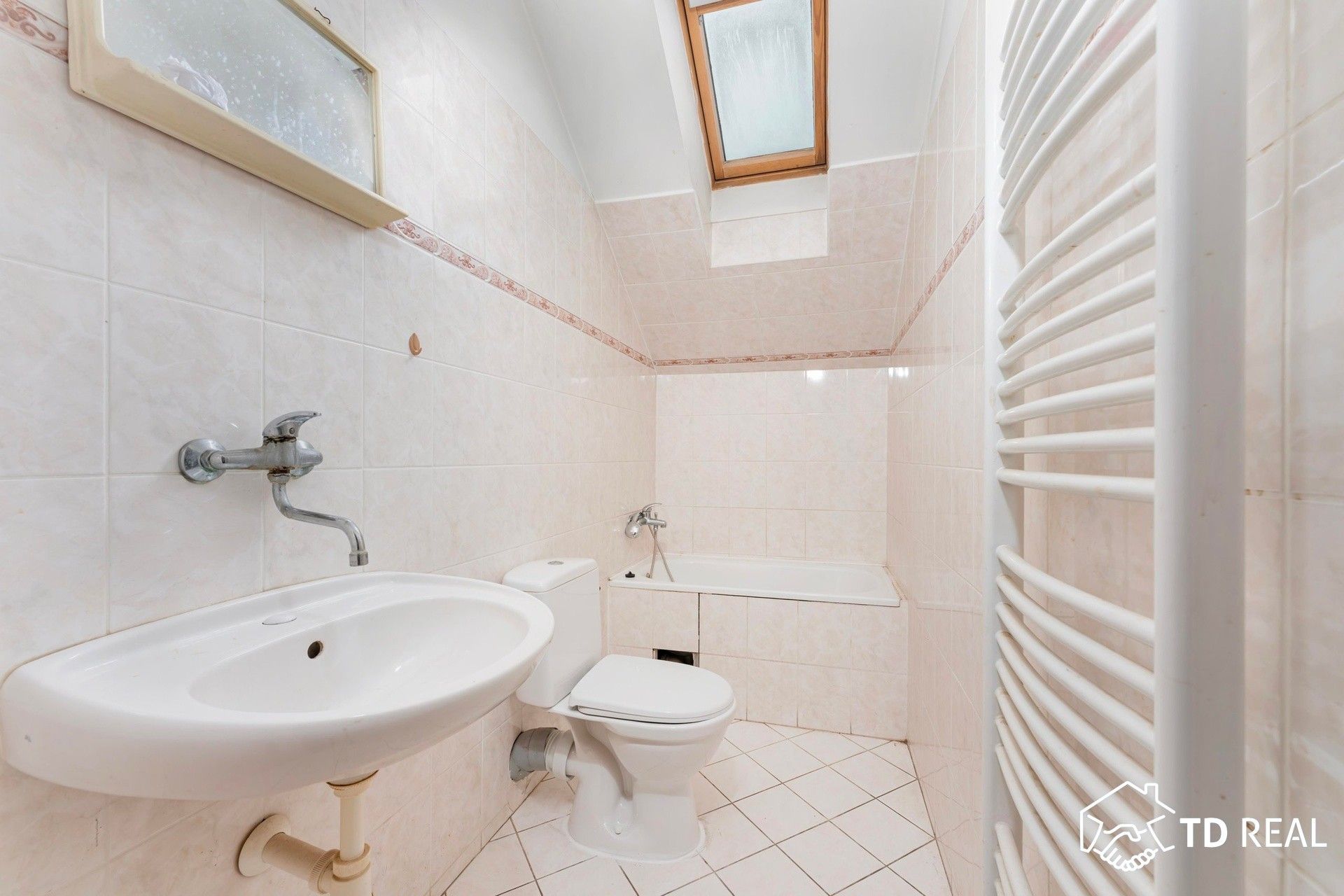 Prodej komerčního prostoru 447 m² - foto 23
