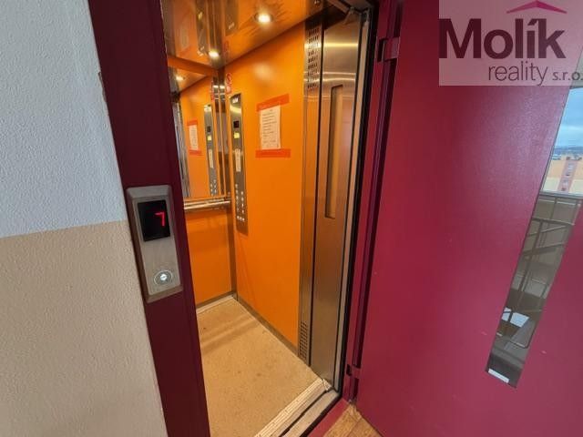 Pronájem bytu 2+kk 39 m² - foto 12