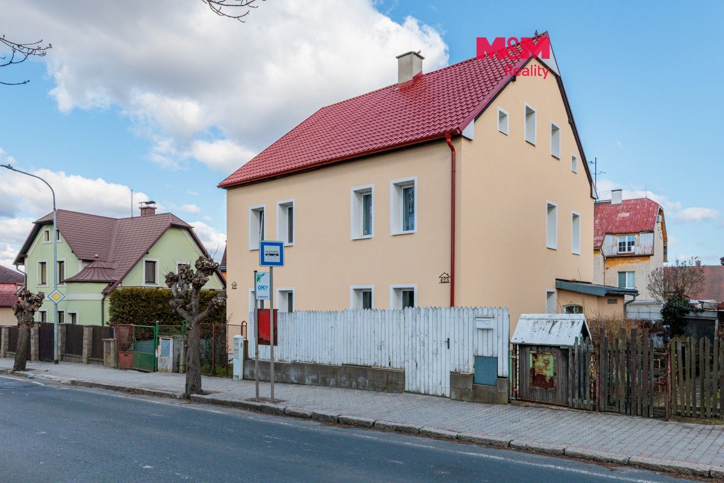Prodej domu 100 m² - foto 1