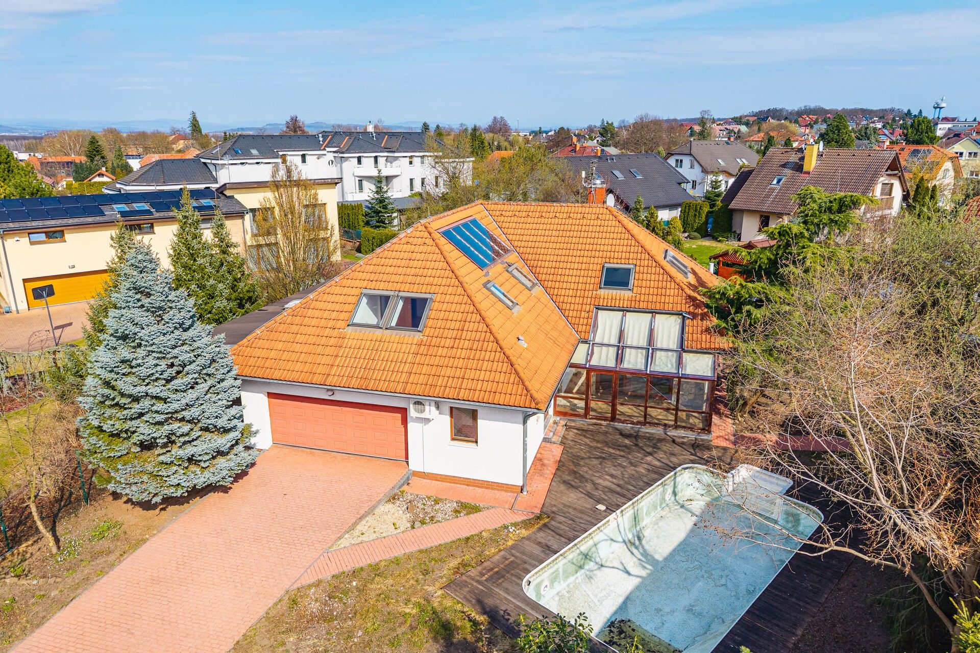 Prodej domu 368 m² - foto 2