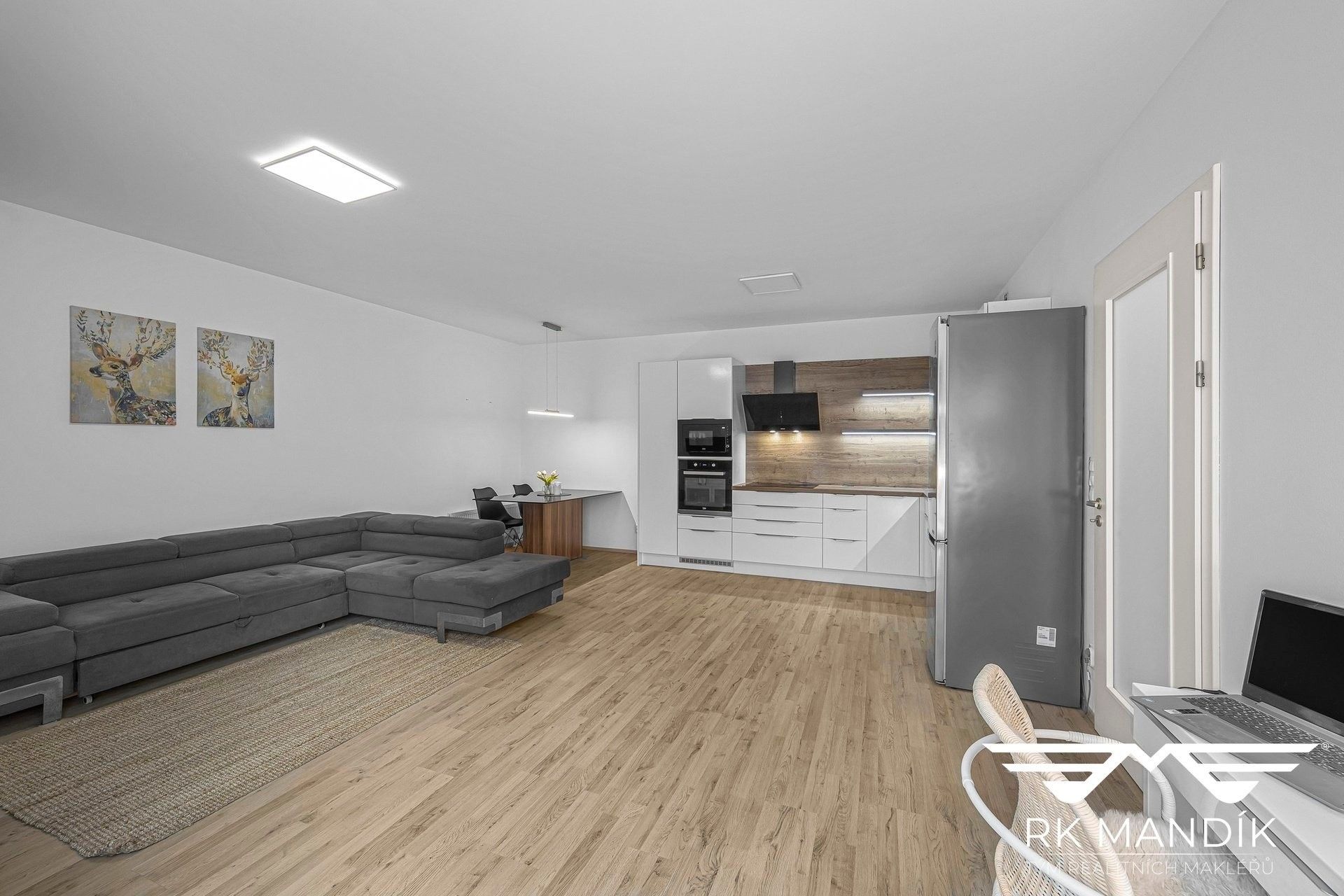 Prodej bytu 2+kk 59 m² - foto 2