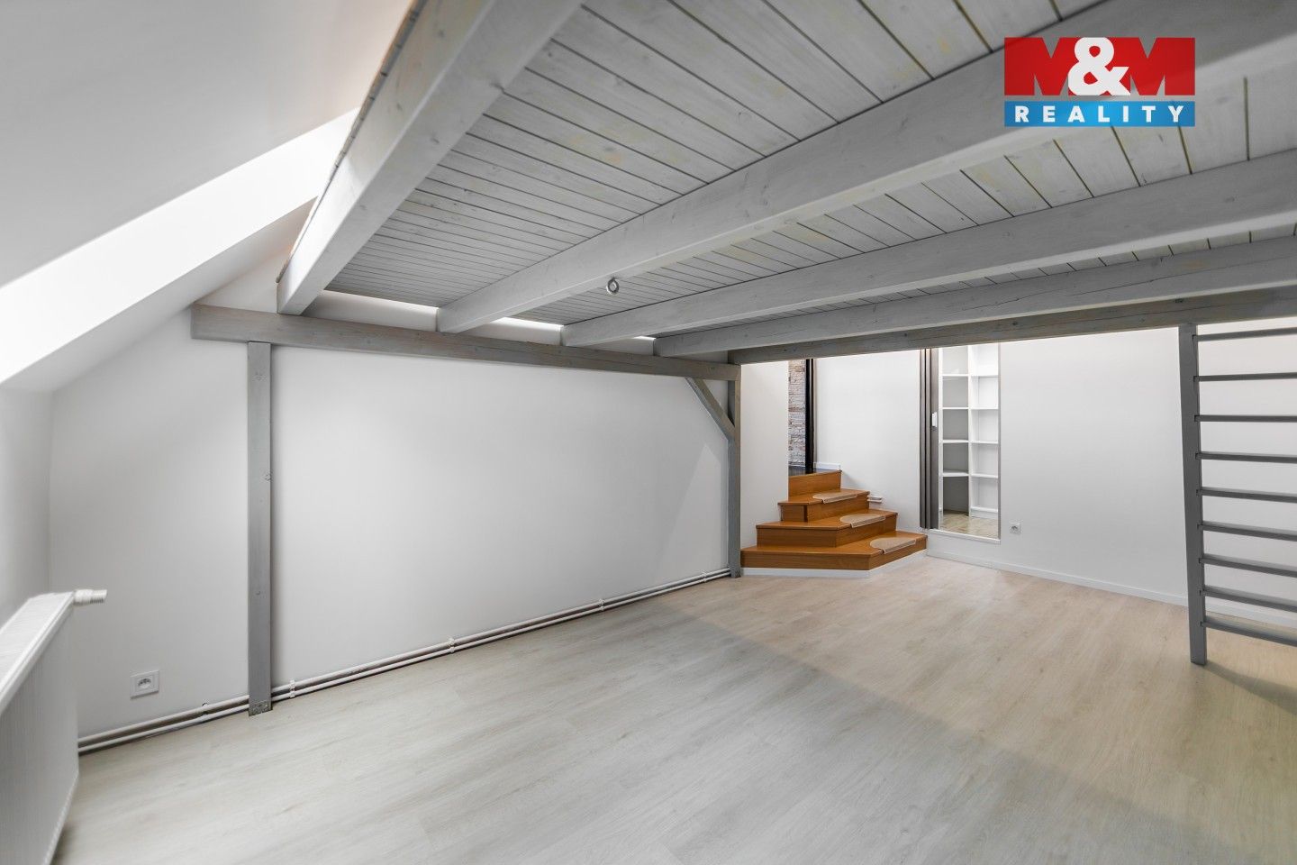 Prodej bytu 2+1 88 m² - foto 6