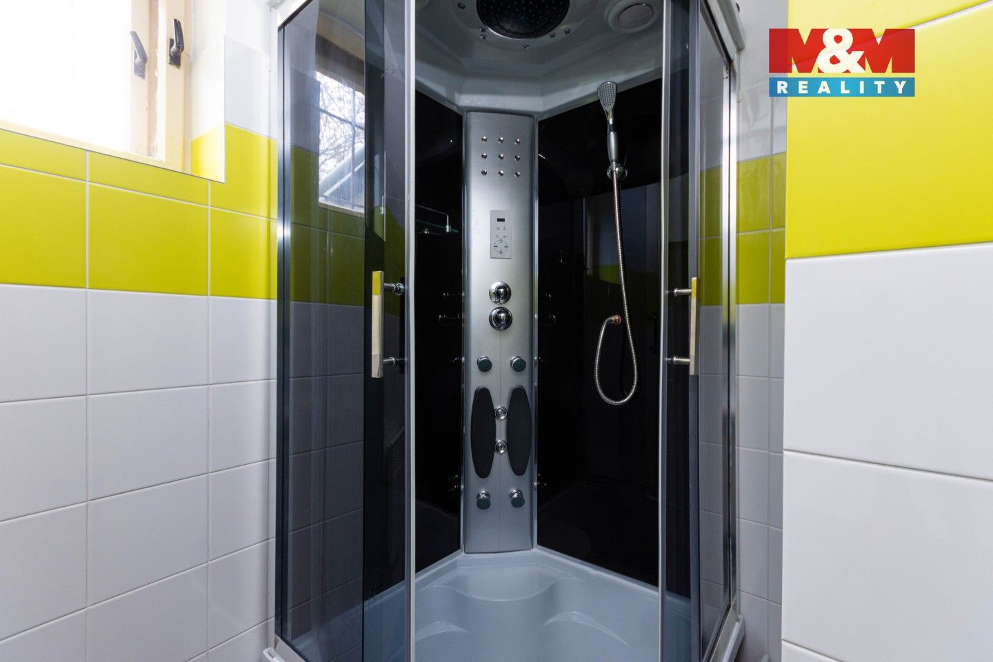 Prodej komerčního prostoru 128 m² - foto 8