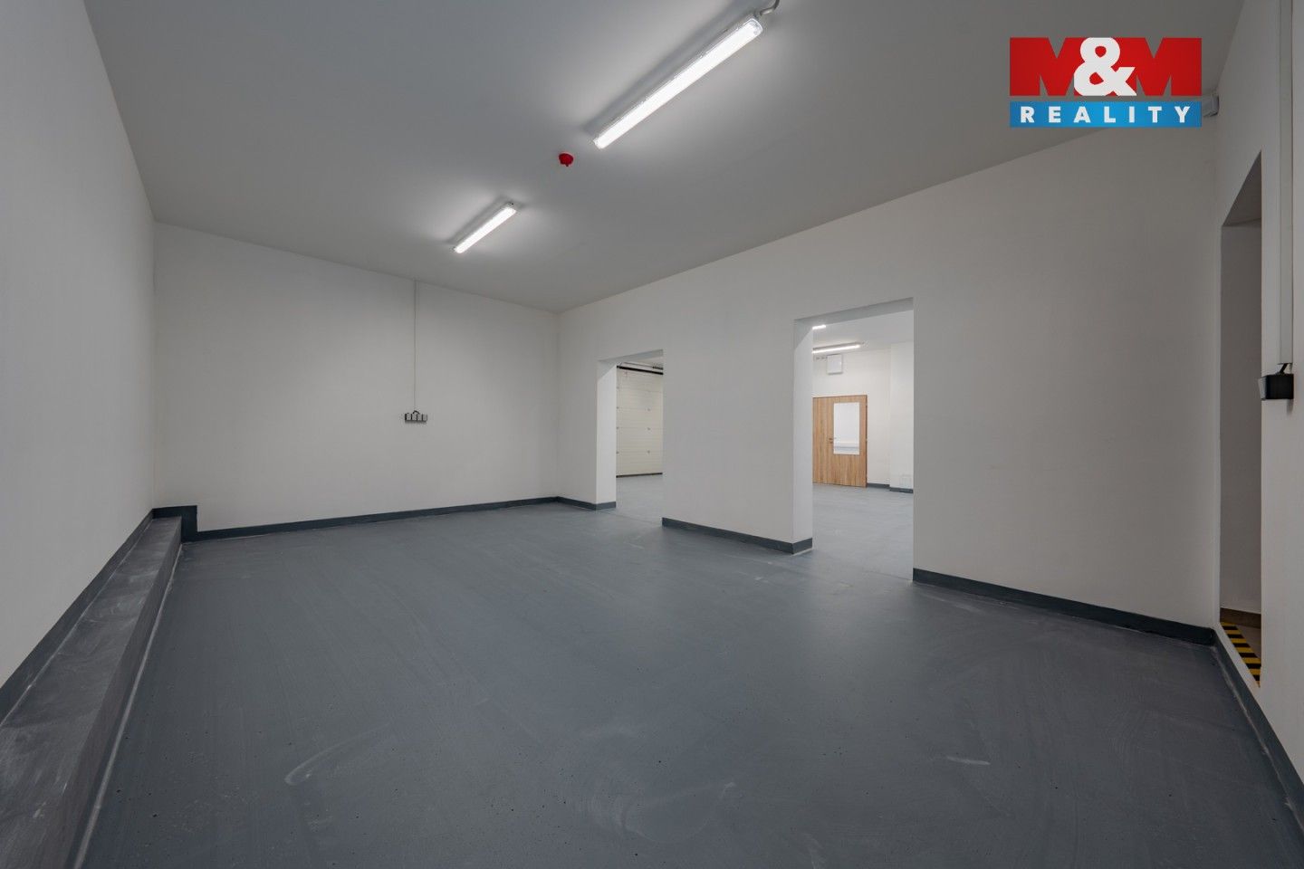 Pronájem komerčního prostoru 129 m² - foto 7
