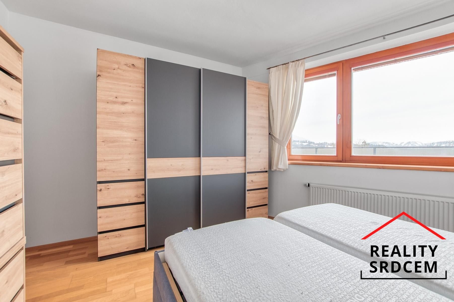 Pronájem bytu 2+kk 68 m² - foto 8