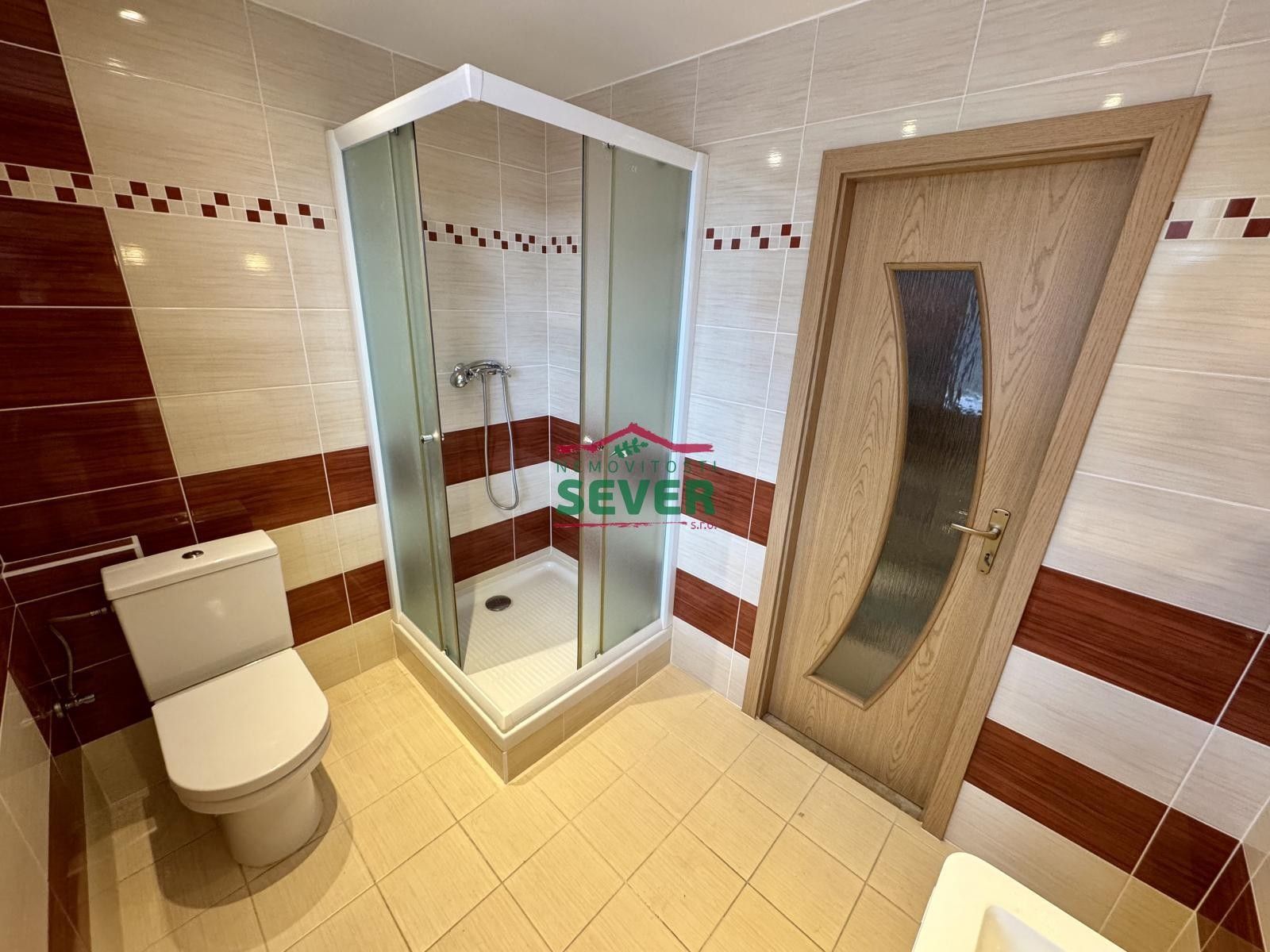 Prodej domu 240 m² - foto 3