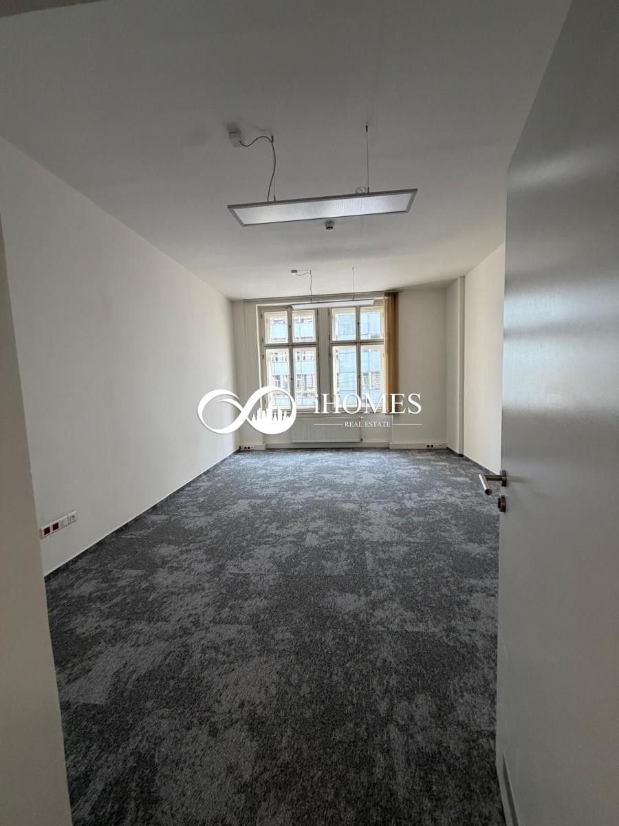 Pronájem komerčního prostoru 126 m² - foto 6