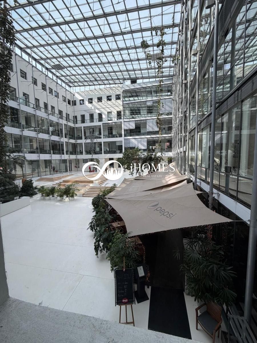 Pronájem komerčního prostoru 126 m² - foto 9