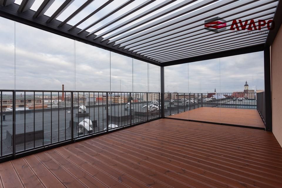 Pronájem bytu 4+kk 119 m² - foto 4