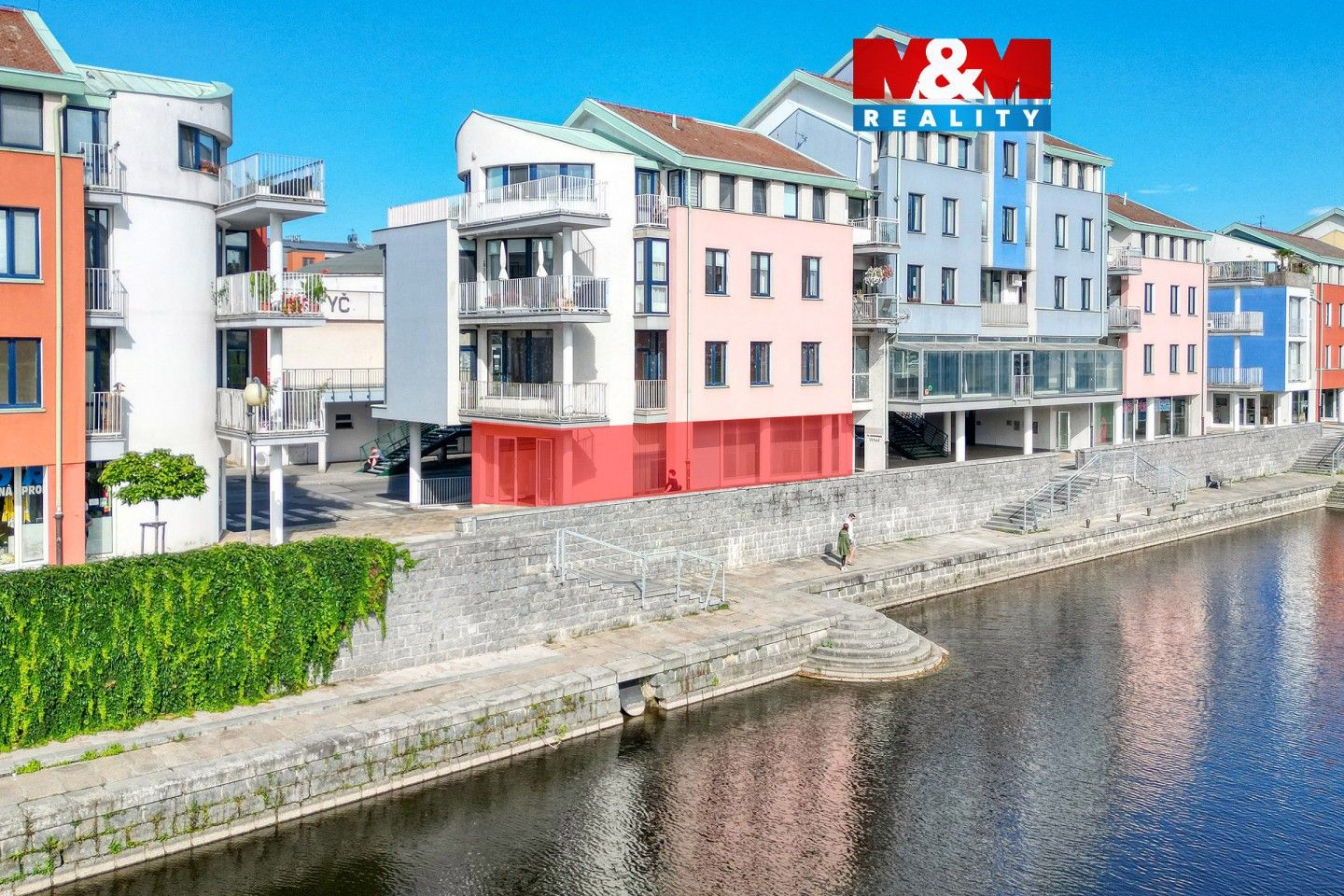 Pronájem komerčního prostoru 53 m² - foto 1