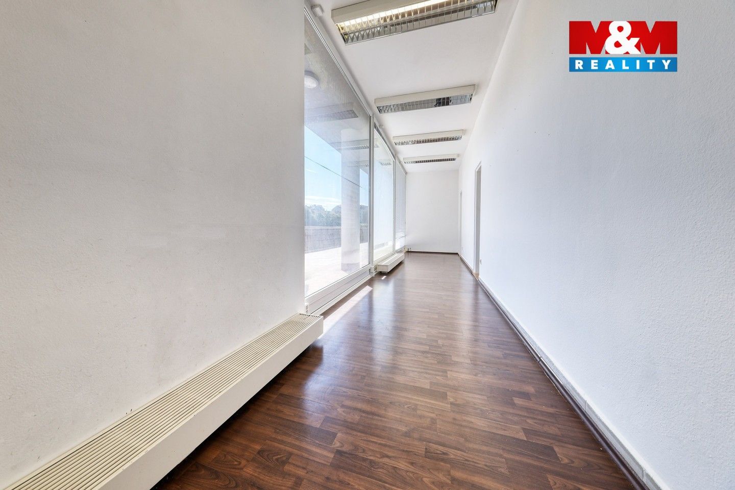 Pronájem komerčního prostoru 53 m² - foto 4