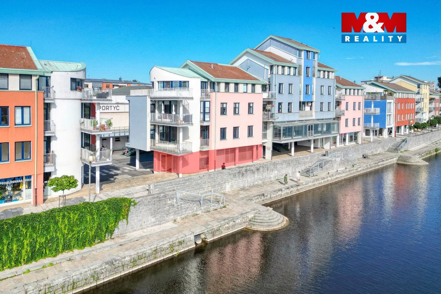 Pronájem komerčního prostoru 53 m² - foto 18