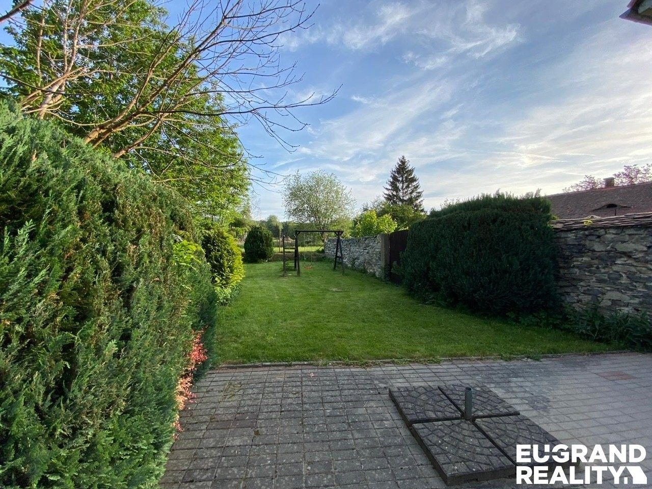 Prodej komerčního prostoru 310 m² - foto 4