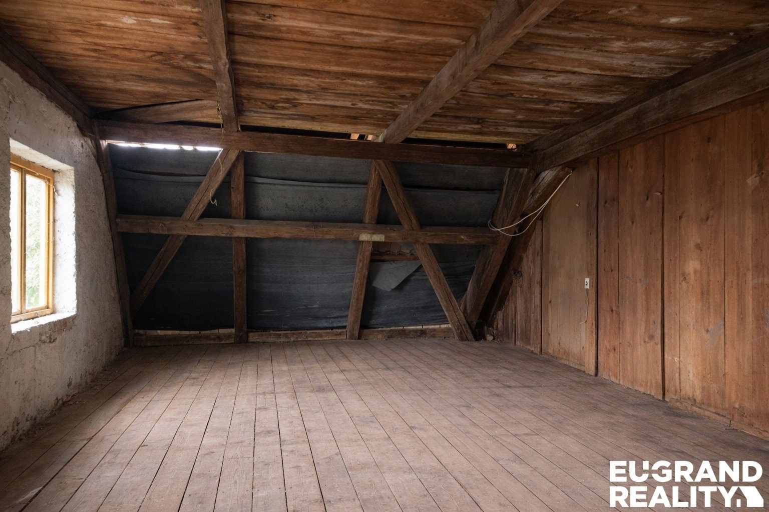 Prodej komerčního prostoru 310 m² - foto 25