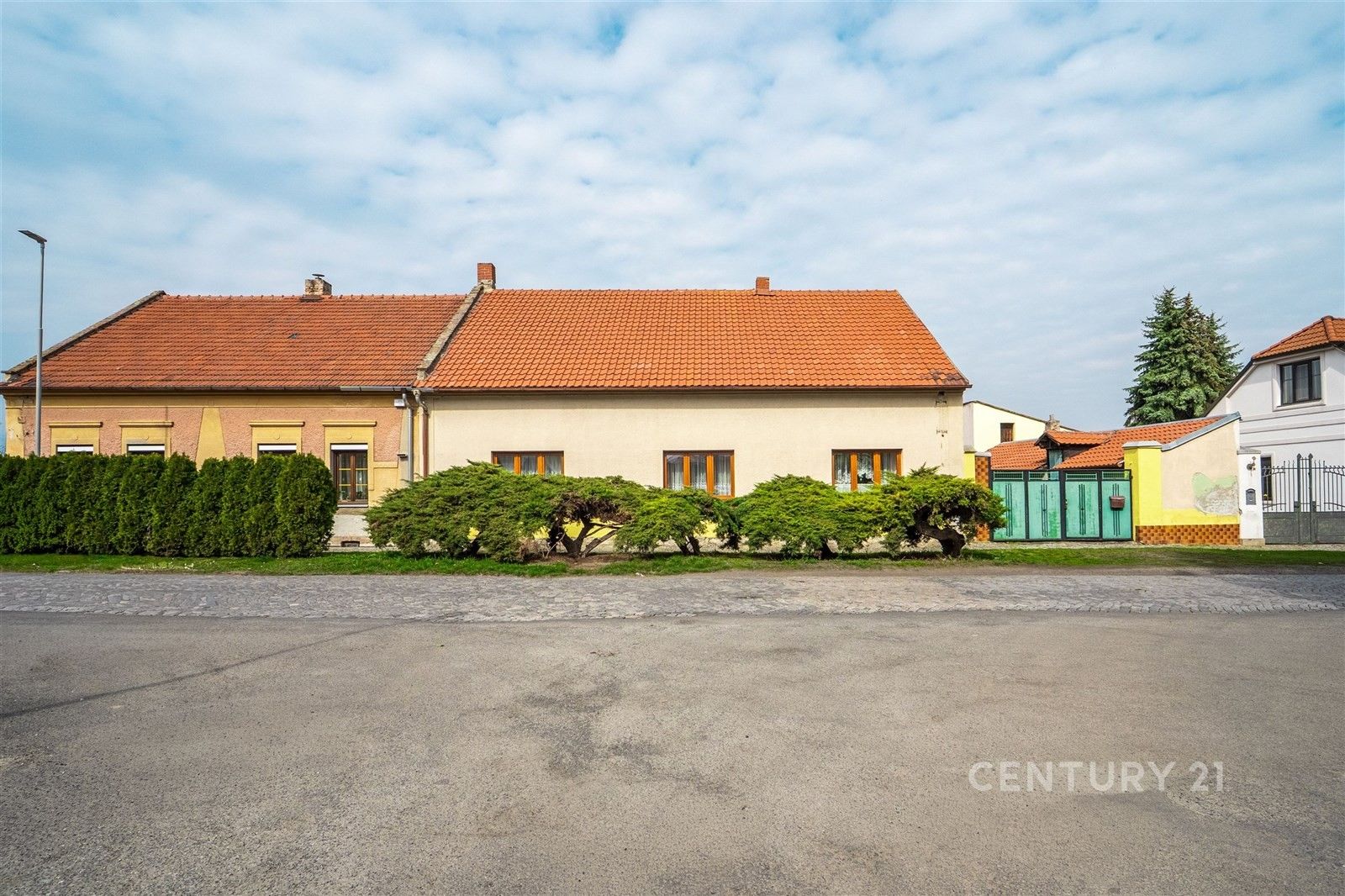 Prodej domu 117 m² - foto 1