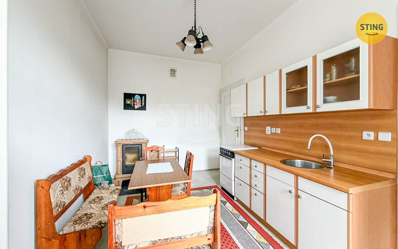 Prodej domu 100 m² - foto 2