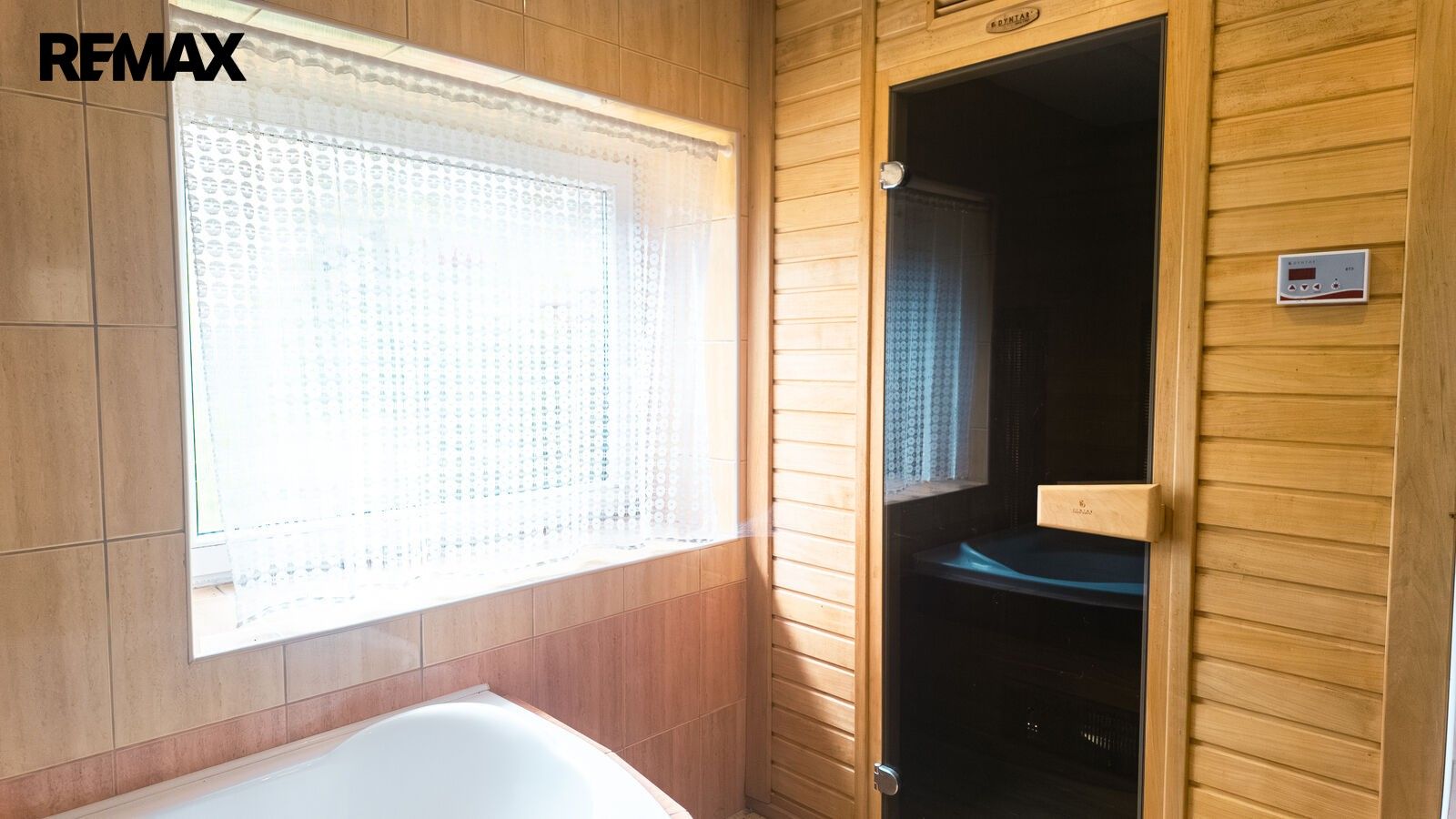 Prodej domu 182 m² - foto 1