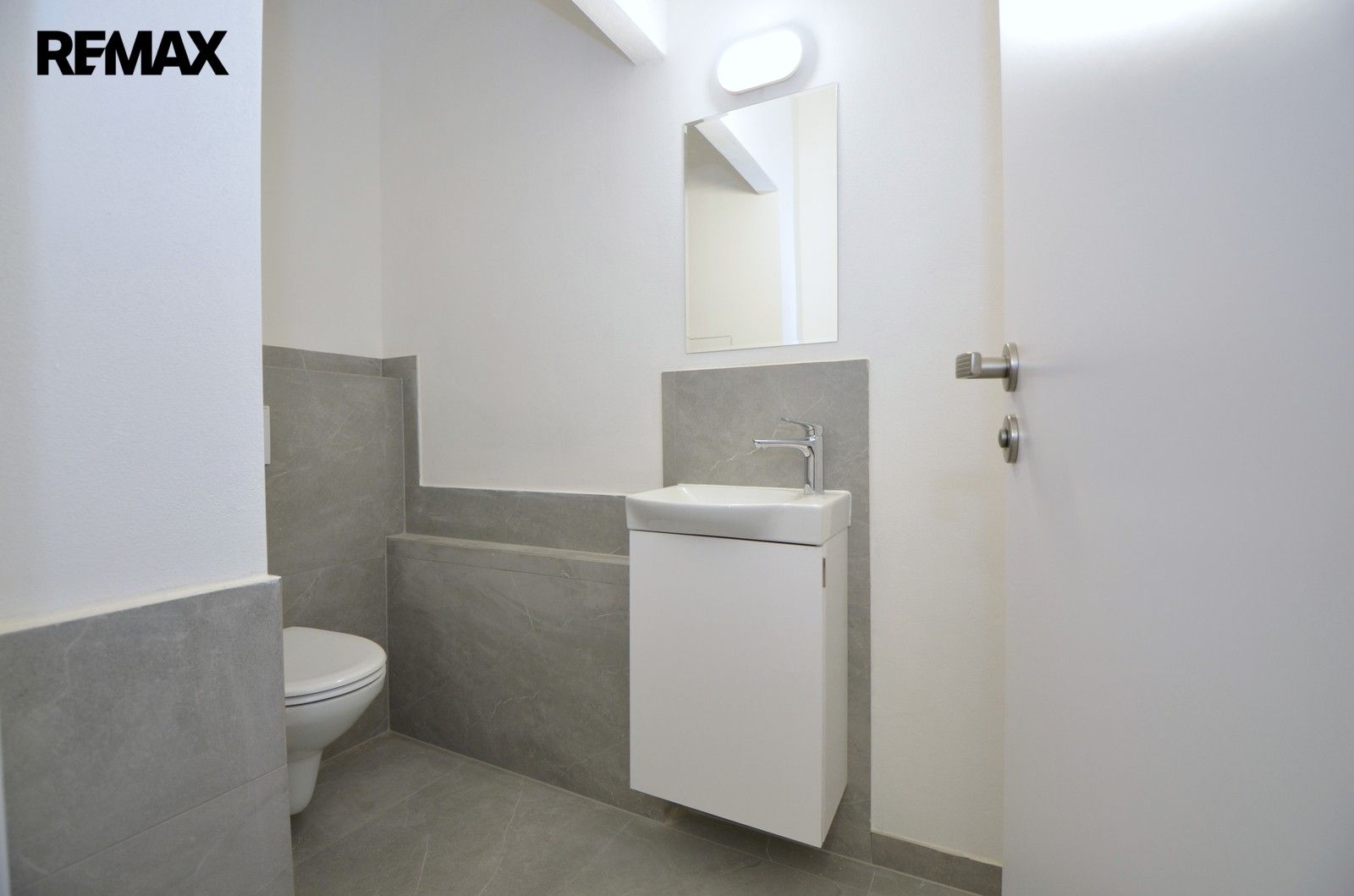 Pronájem bytu 1+1 38 m² - foto 10