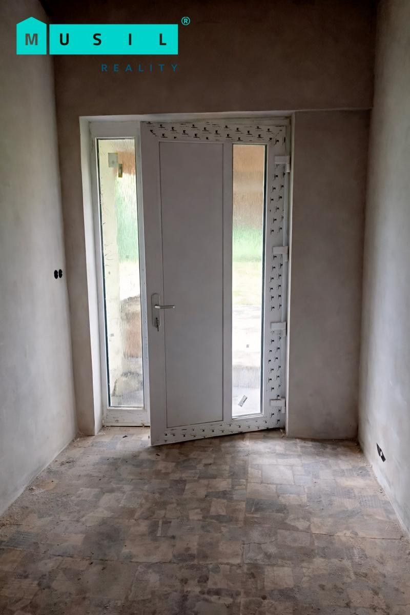 Prodej komerčního prostoru 200 m² - foto 11