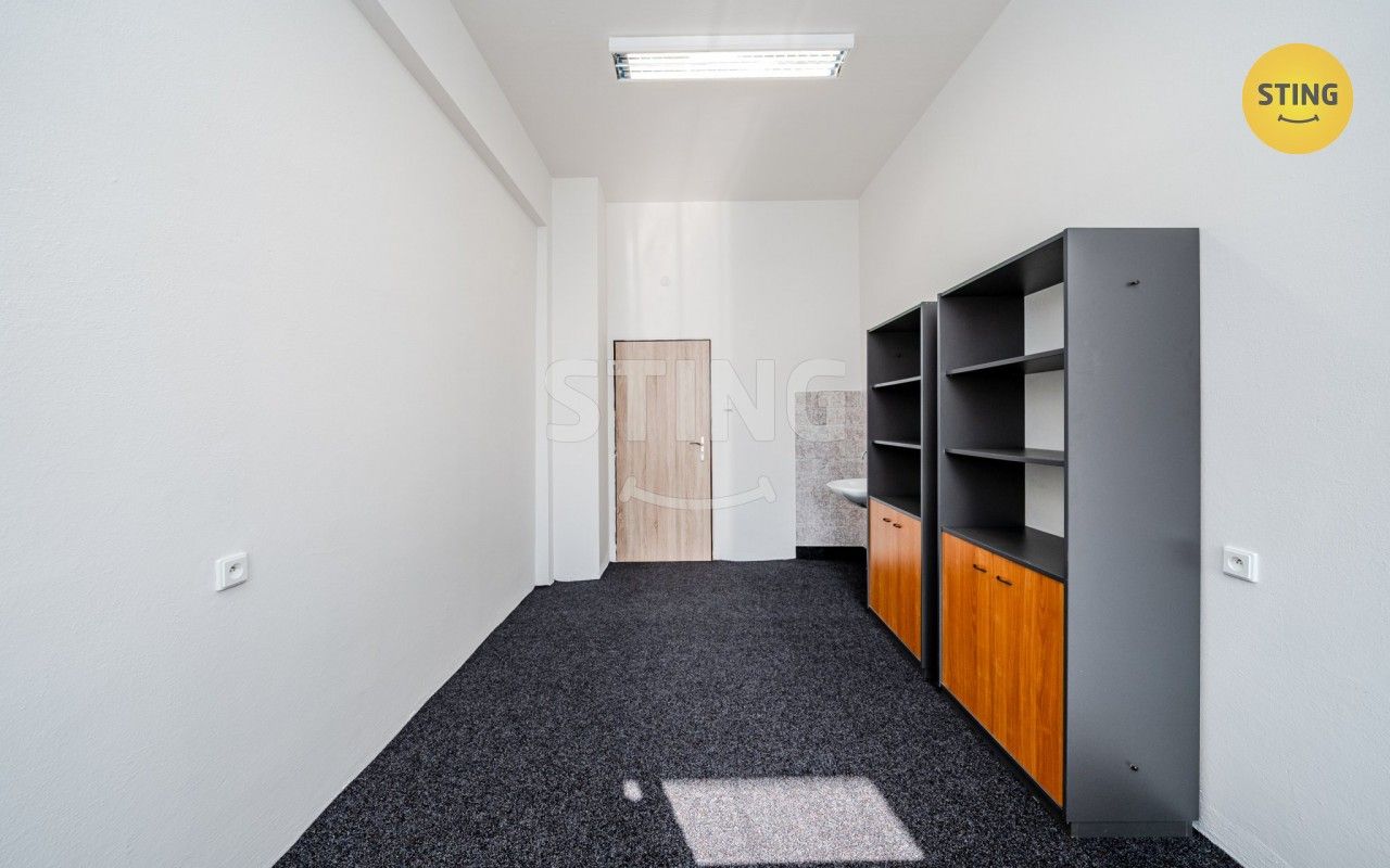 Pronájem komerčního prostoru 13 m² - foto 5