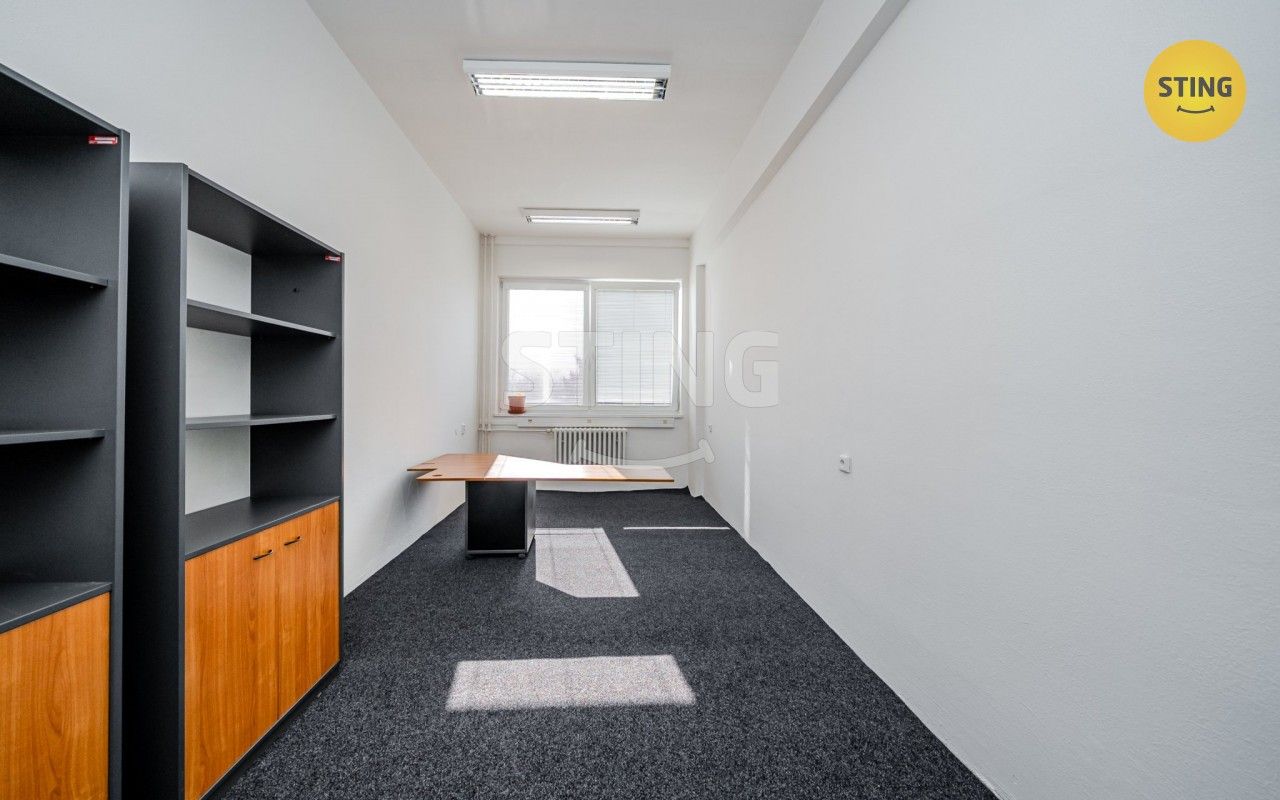 Pronájem komerčního prostoru 13 m² - foto 2