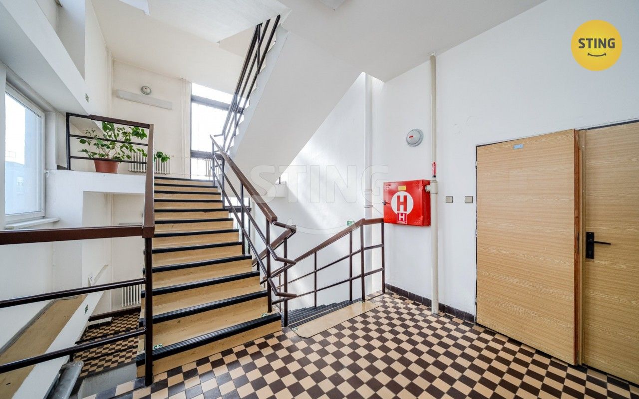Pronájem komerčního prostoru 13 m² - foto 7