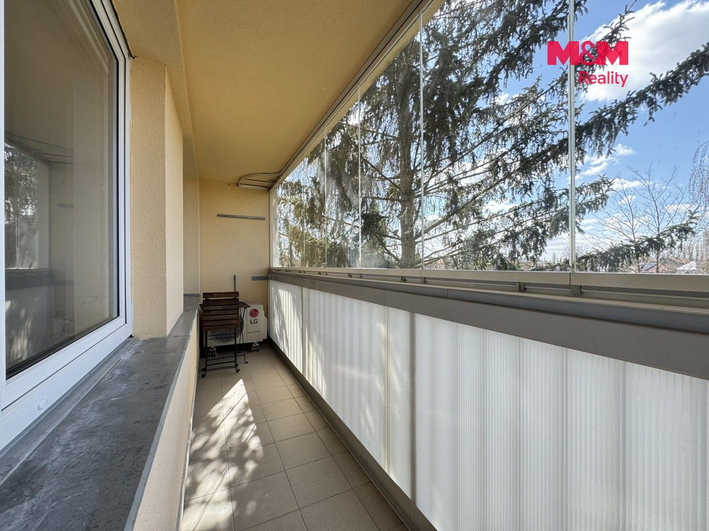 Pronájem bytu 4+kk 88 m² - foto 4