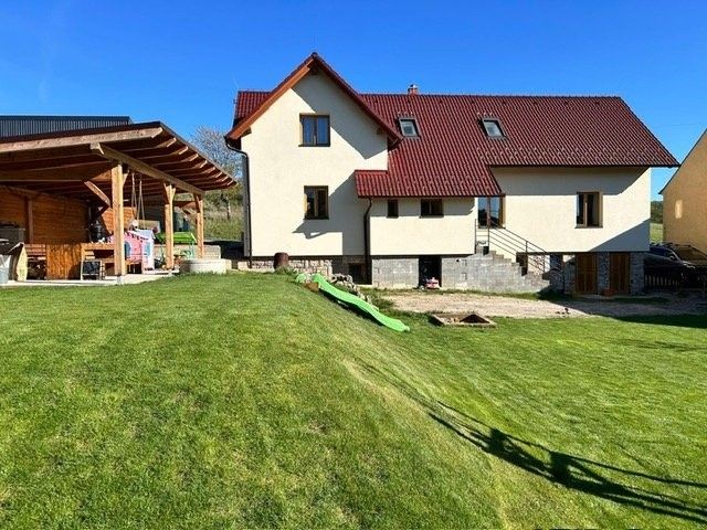 Prodej domu 230 m² - foto 2