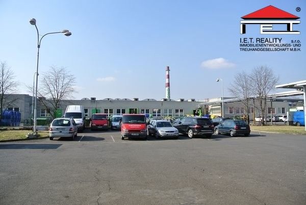 Pronájem komerčního prostoru 992 m² - foto 12