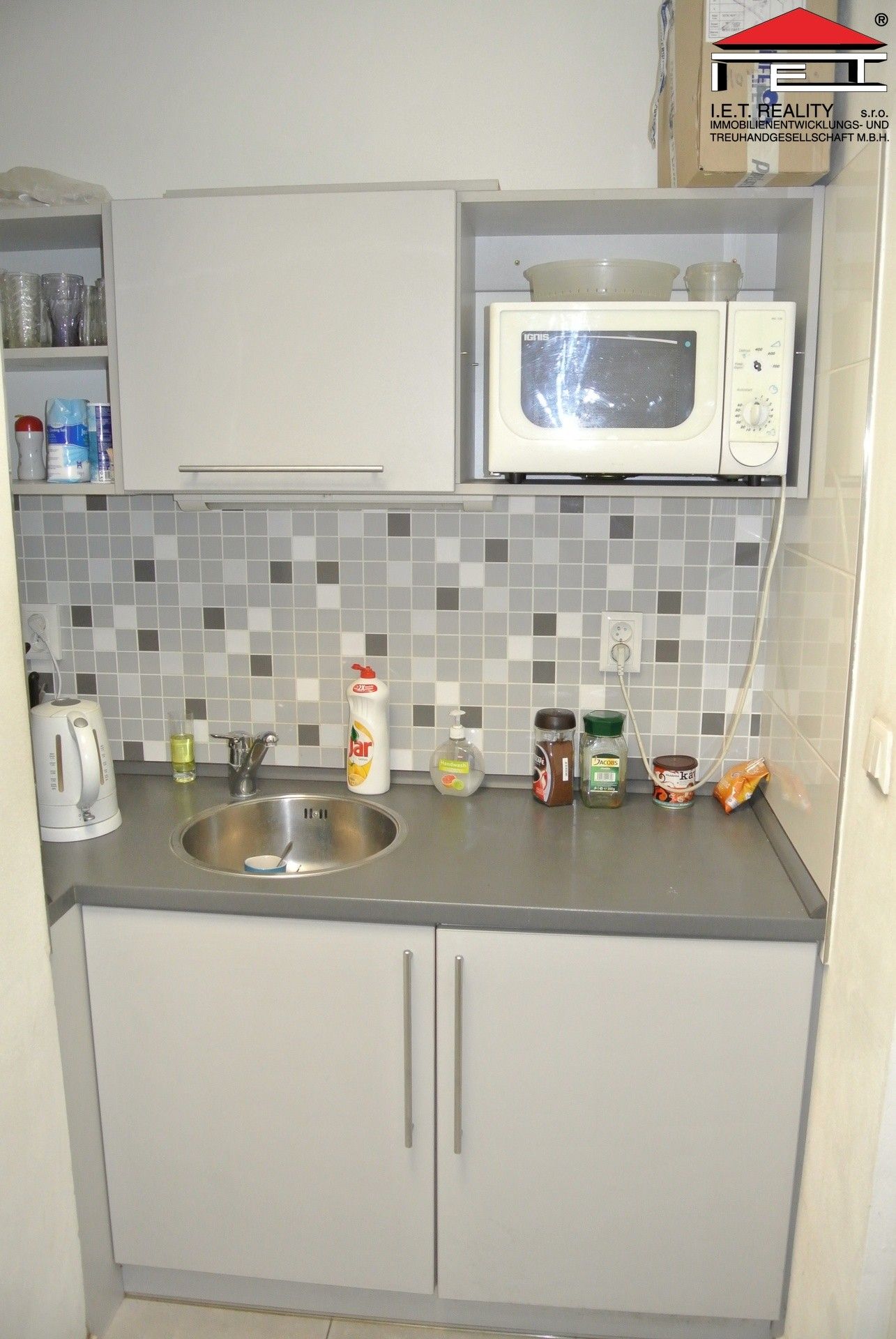 Pronájem komerčního prostoru 992 m² - foto 9