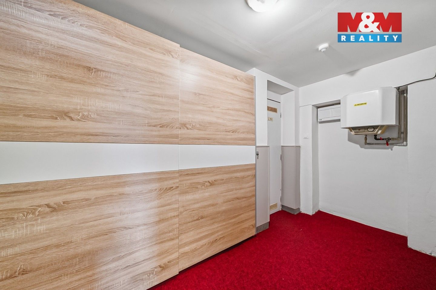 Prodej komerčního prostoru 297 m² - foto 18