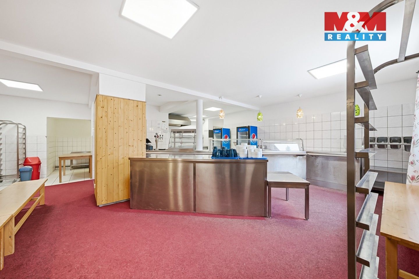 Prodej komerčního prostoru 297 m² - foto 17