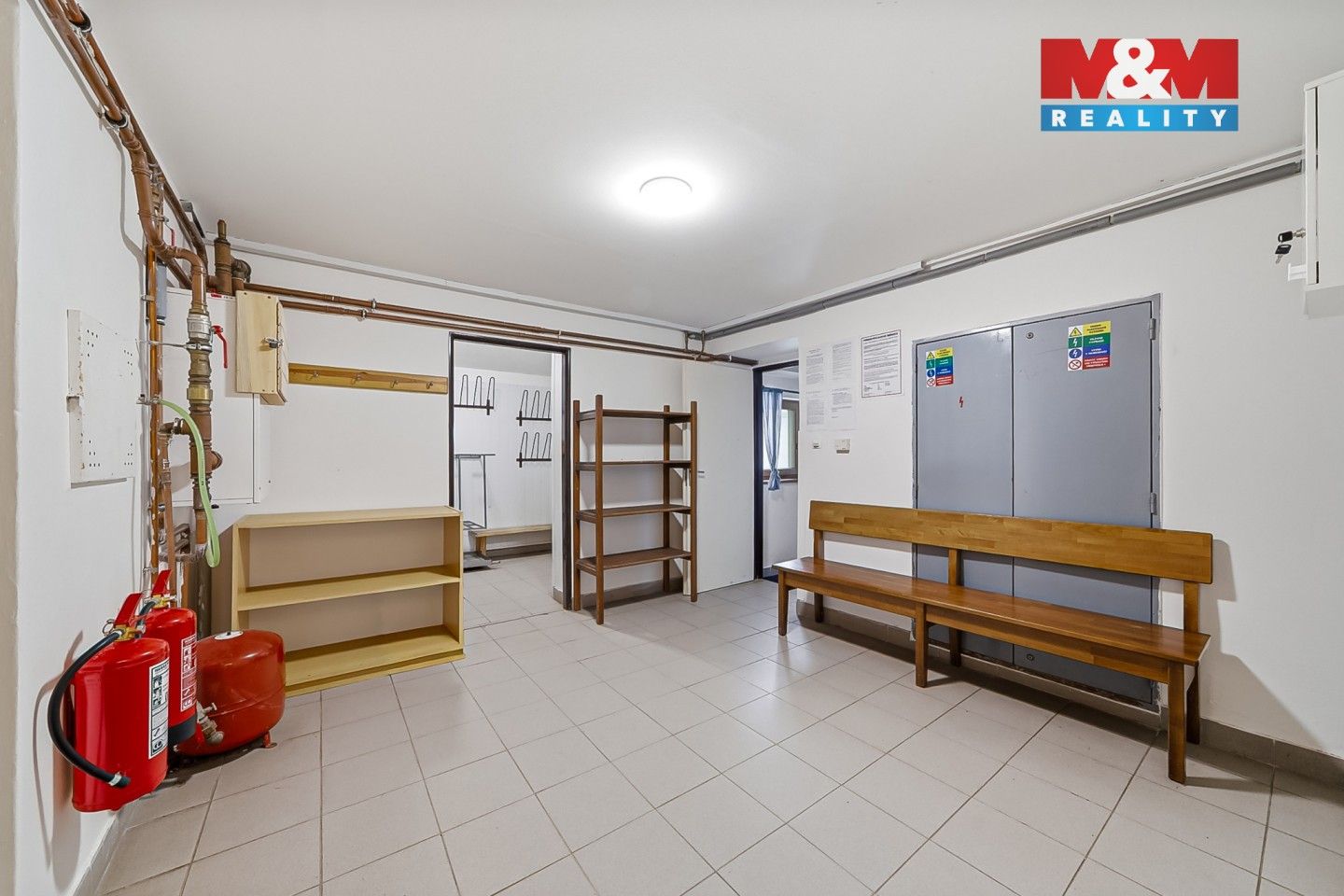 Prodej komerčního prostoru 297 m² - foto 20