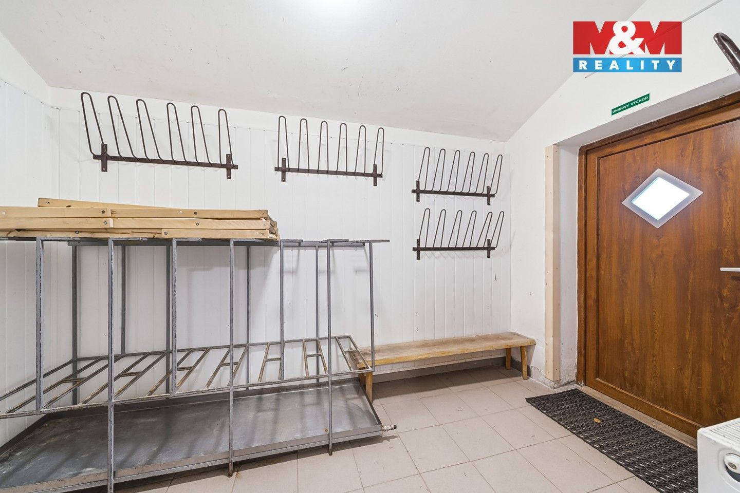 Prodej komerčního prostoru 297 m² - foto 19