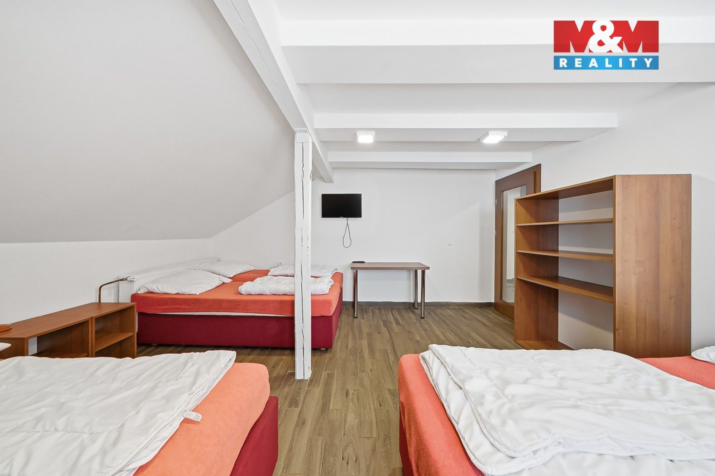 Prodej komerčního prostoru 297 m² - foto 34