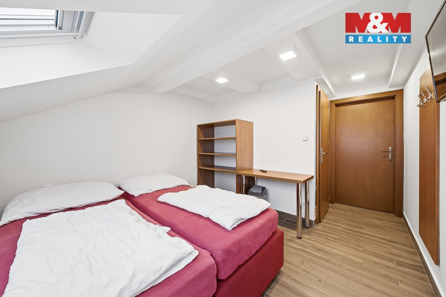 Prodej komerčního prostoru 297 m² - foto 36