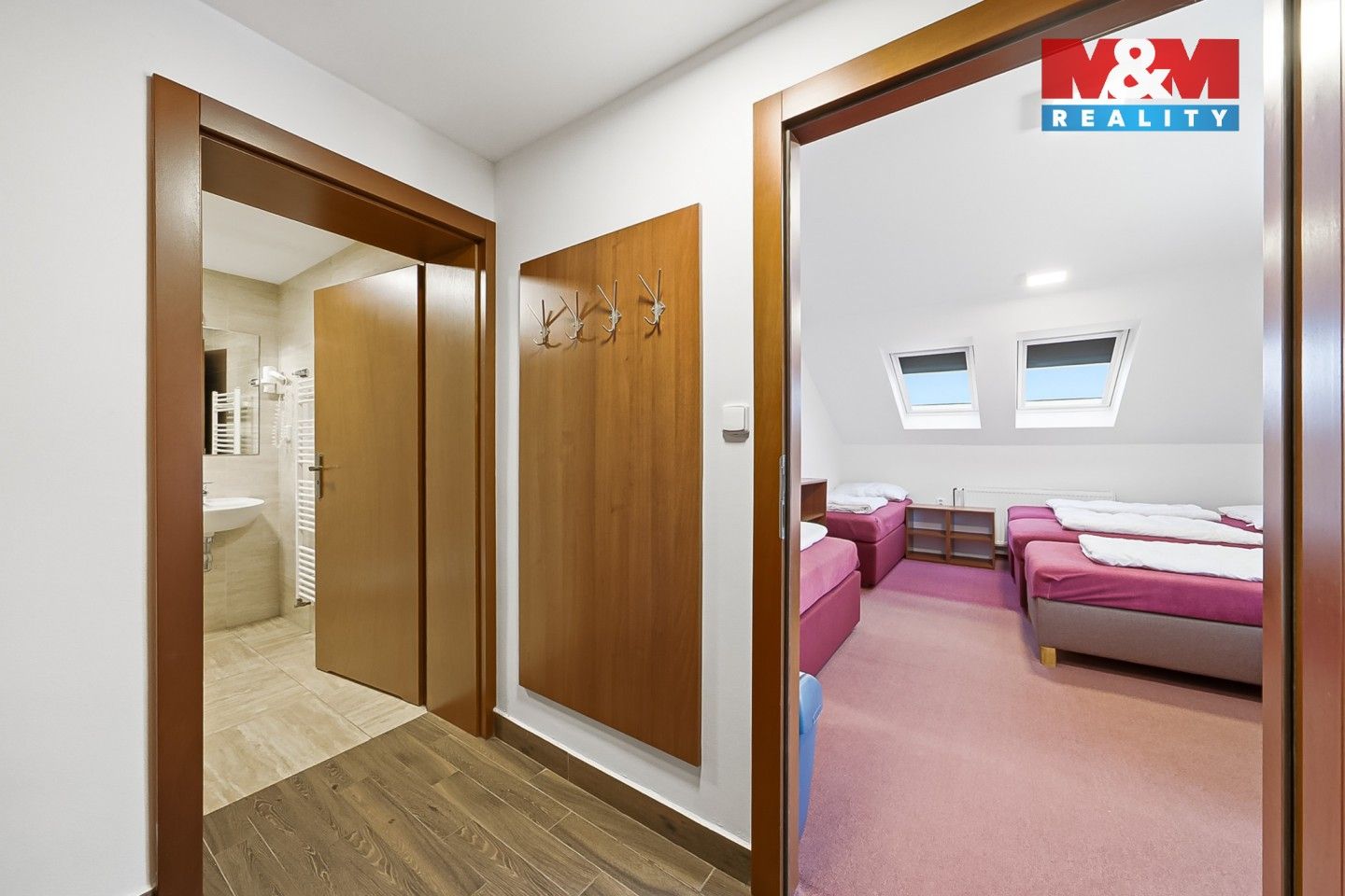 Prodej komerčního prostoru 297 m² - foto 38