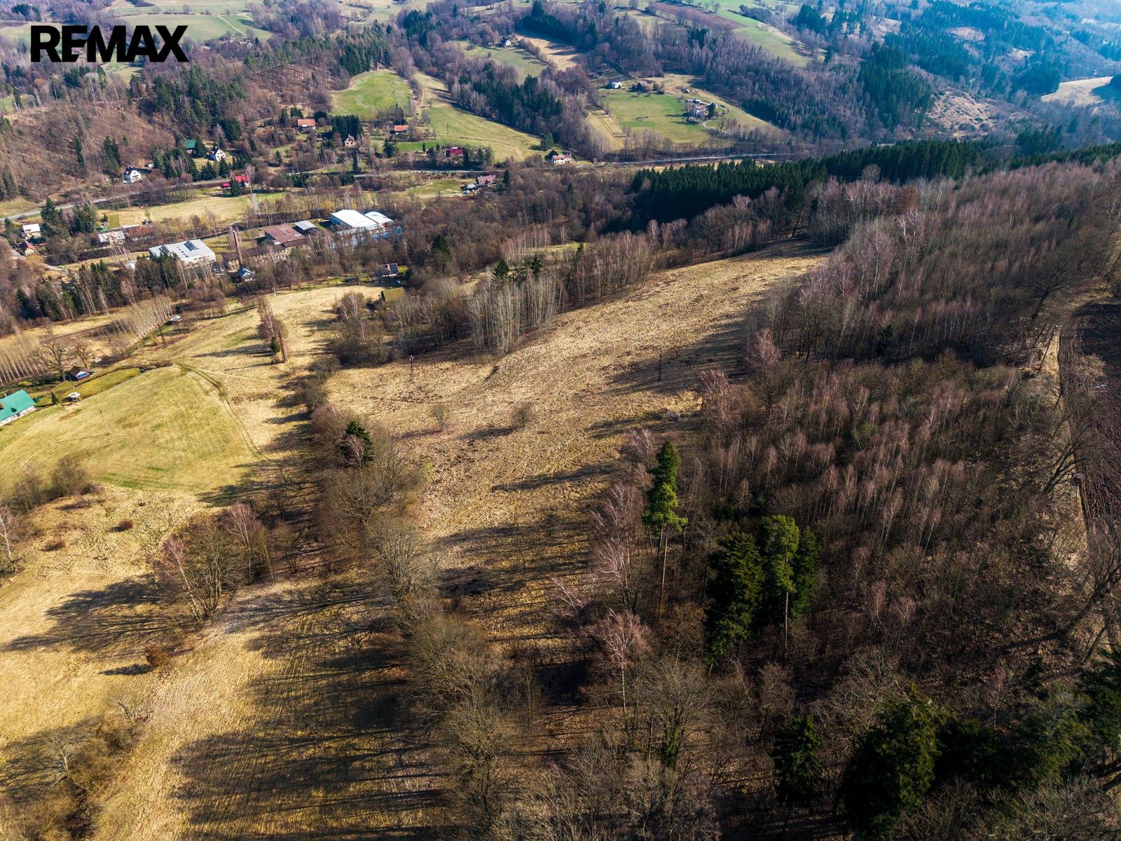 Prodej pozemku 108290 m² - foto 9