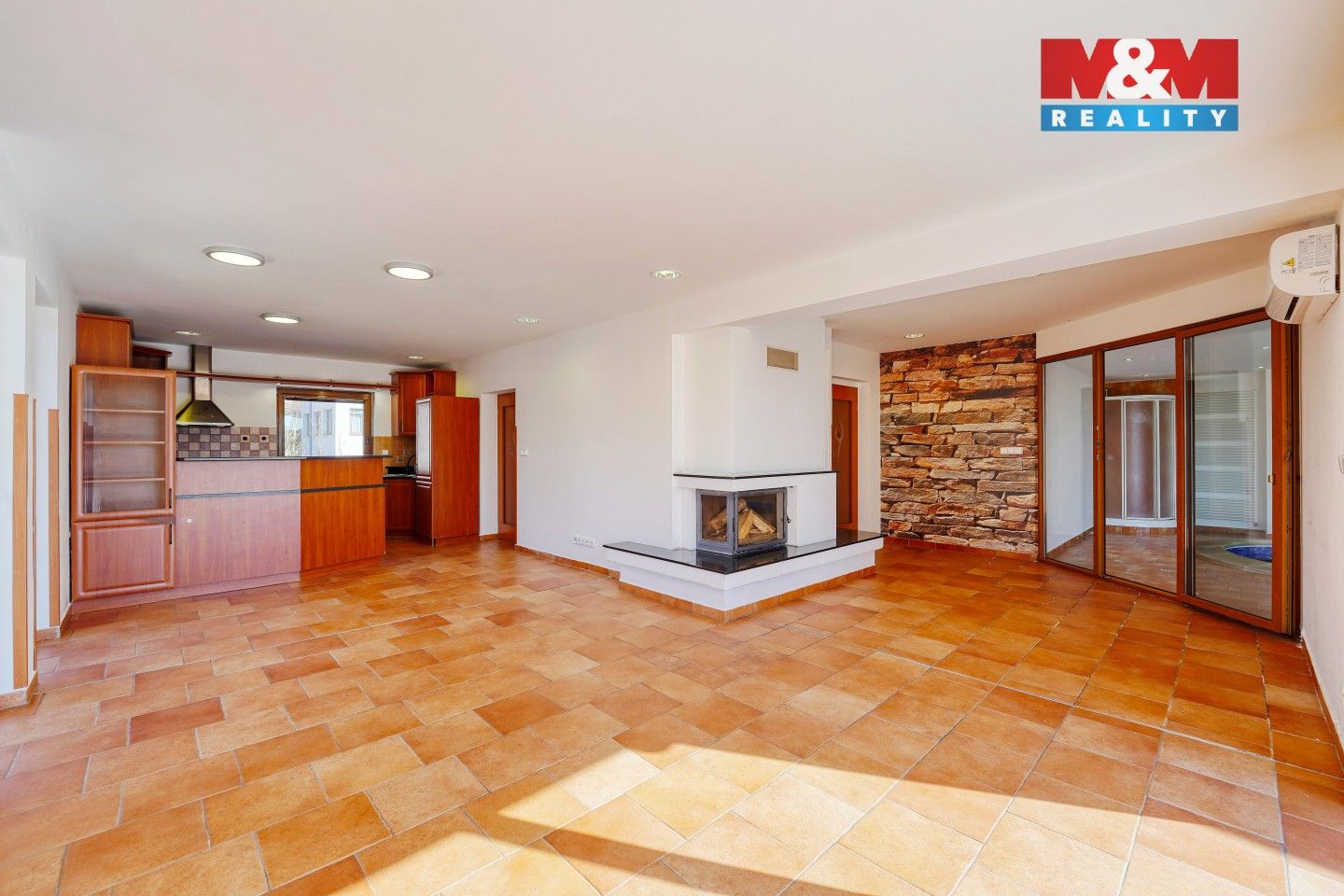 Prodej domu 271 m² - foto 2