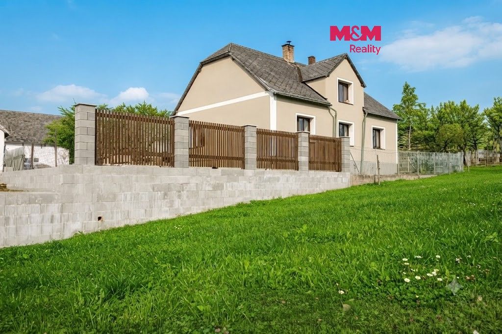 Prodej nemovitosti 112 m² - foto 1