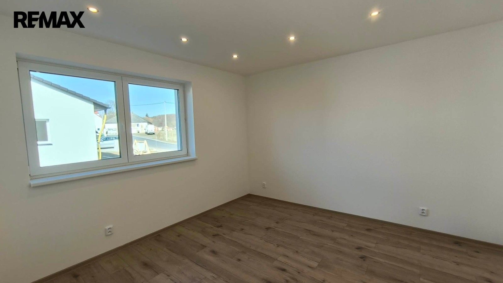 Prodej domu 98 m² - foto 3