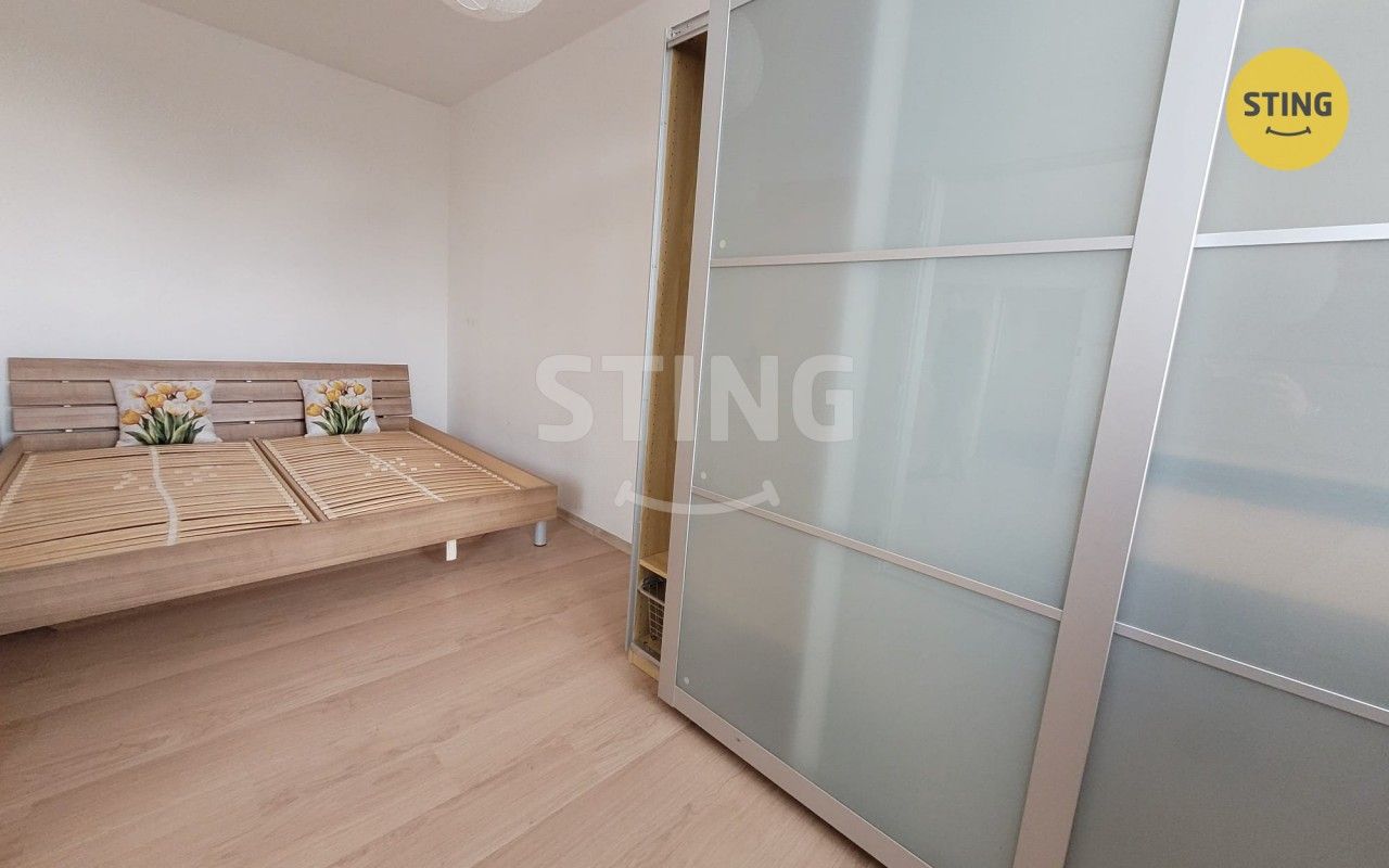 Pronájem bytu 2+1 43 m² - foto 2
