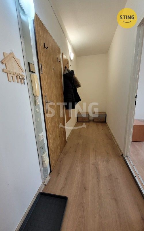Pronájem bytu 2+1 43 m² - foto 9