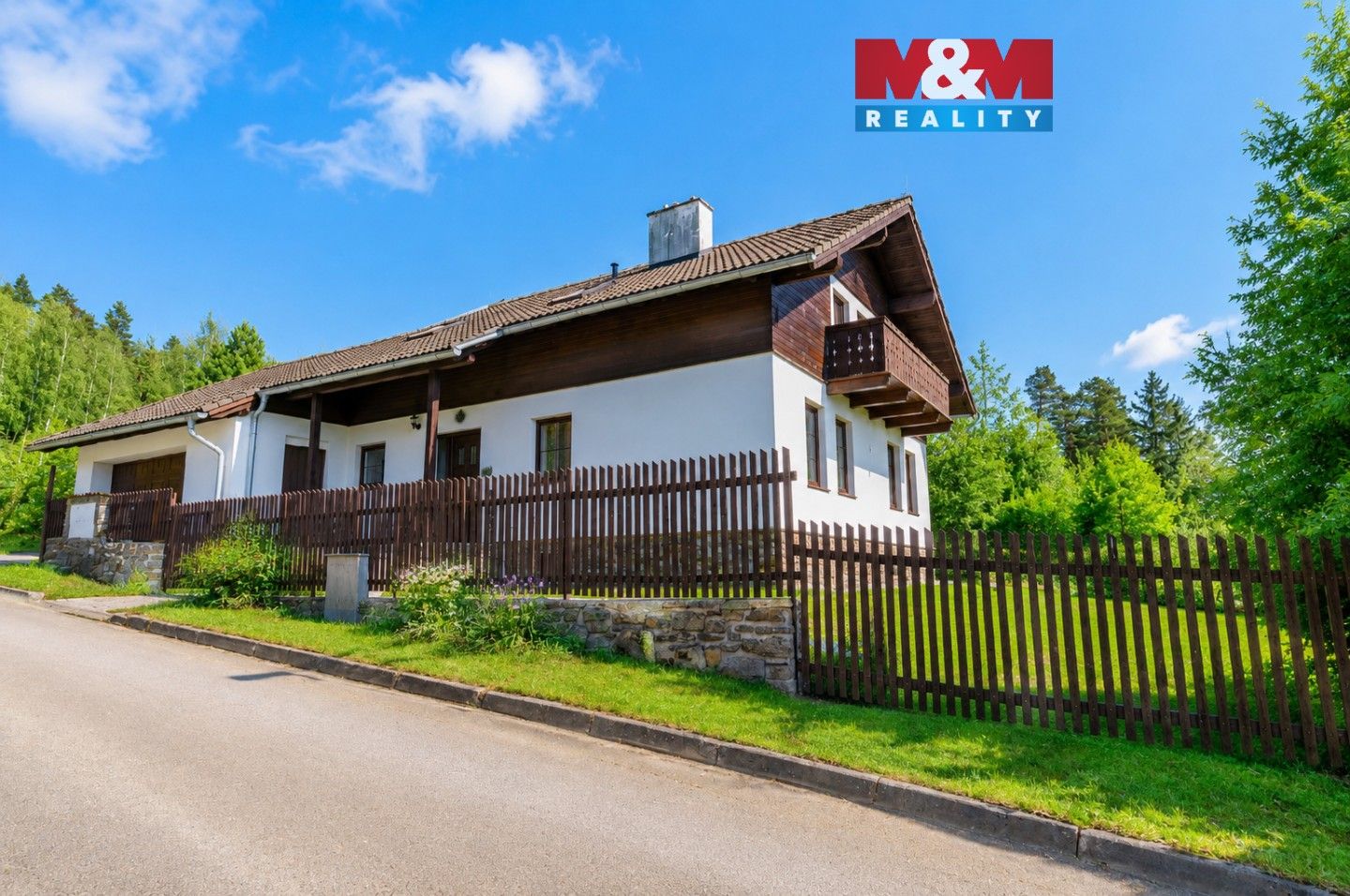 Prodej domu 205 m² - foto 1