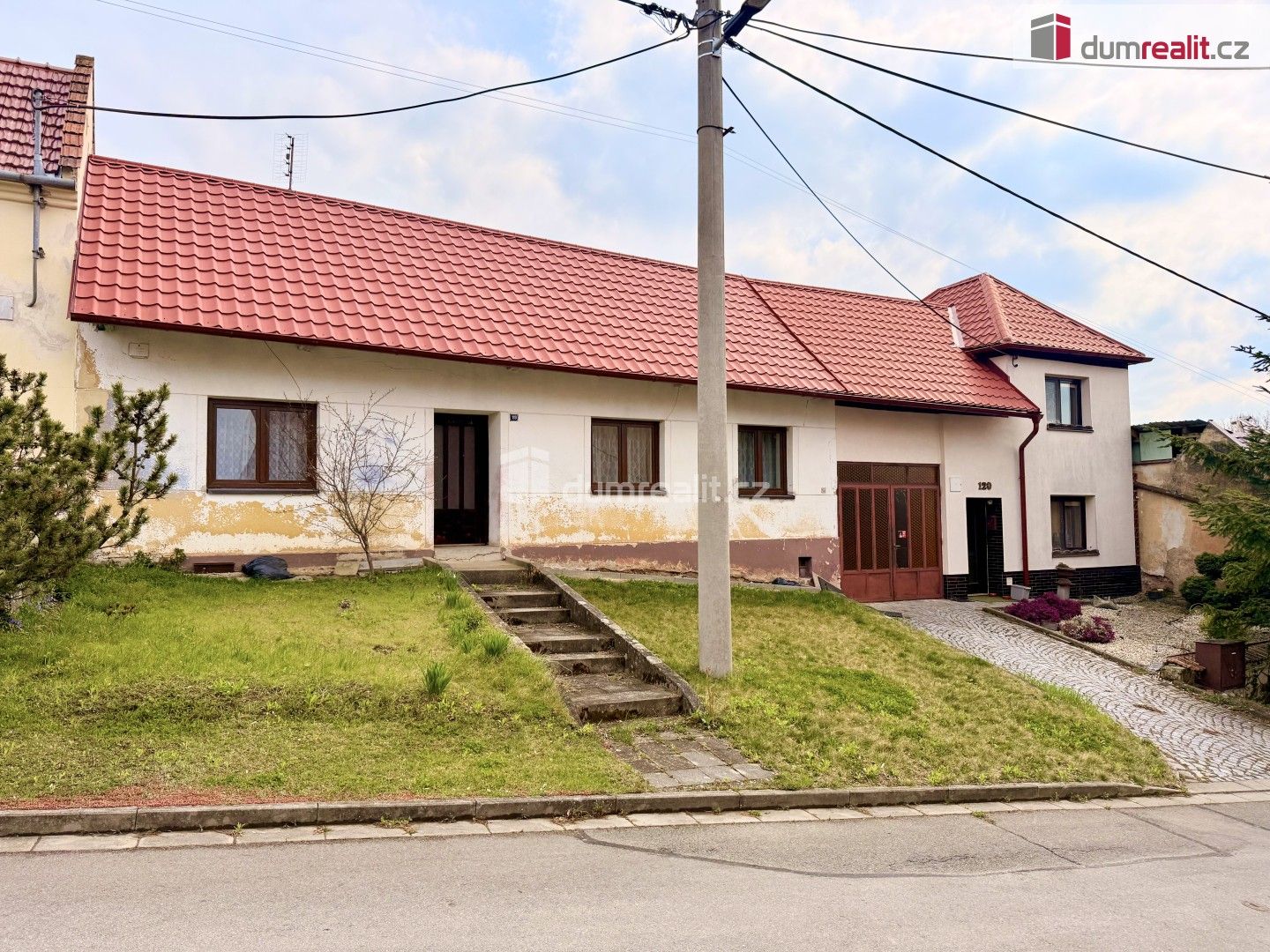 Prodej domu 215 m² - foto 1