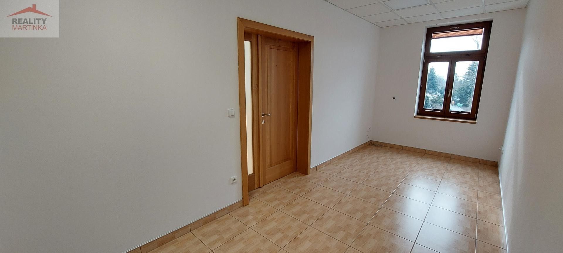 Pronájem komerčního prostoru 40 m² - foto 7